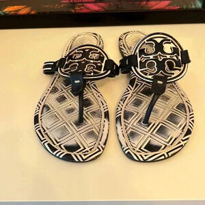 Tory Burch Metal Miller Tile Leather Sandal-Sz 9